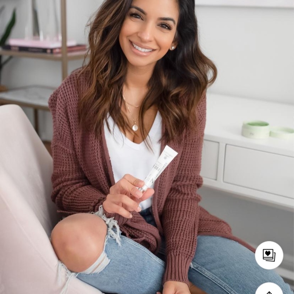 Target Universal Thread Mauve cardigan